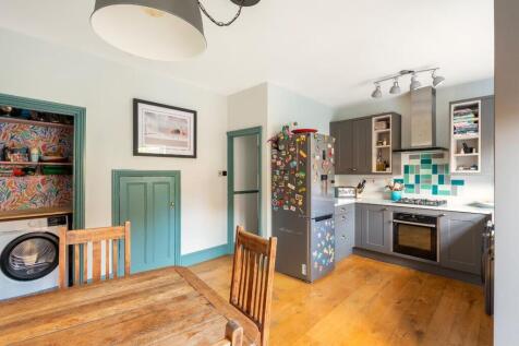 0B6ALH - Kitchen Diner A.jpg