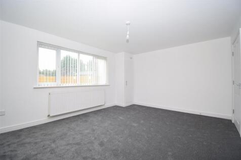 Flat 3, Park View, Gorton Street, Kinsley, WF9 5ES photo 4