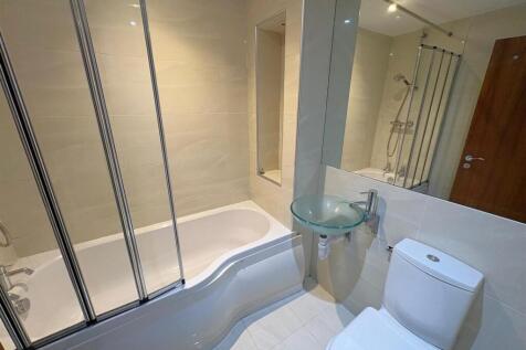 Bathroom.jpeg