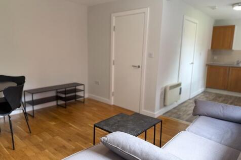 Brian Redhead Court, Jackson Crescent, Manchester photo 4