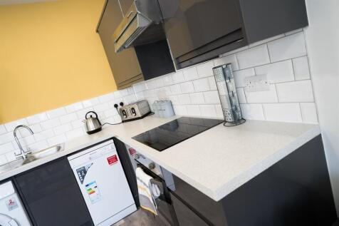Flat C, 210 Broomhall Street, Broomhall, S3 7SQ photo 4