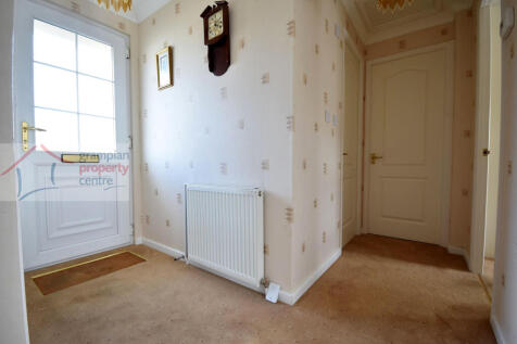 hallway .JPG