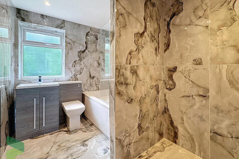 Family bathroom f...