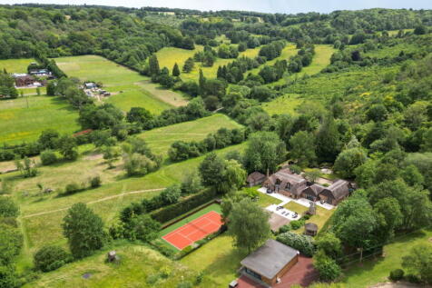 Sevenoaks, TN15 - property photo