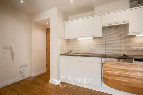 Redworth Court, Leeds, LS9 photo 4