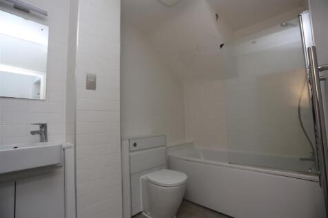 2 Queens Hse (16).JPG