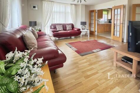 Arethusa House, Gunwharf Quays, PO1 photo 4