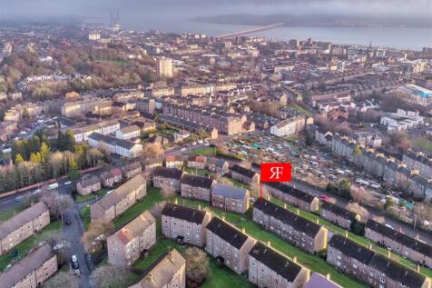 11C Pentland Crescent Dundee-13.JPG