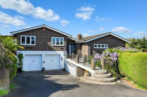 6 St Johns Close-APR26-1.jpg
