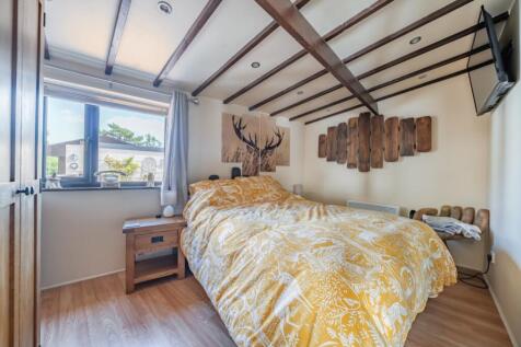 1318216-9-686d3f7e70962