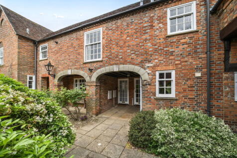 Basingstoke, RG23 - property photo