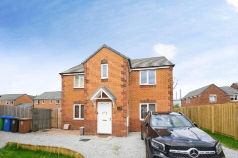 Rochdale, OL11 - property photo