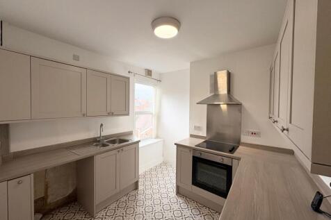 Two bedroom FLAT to let