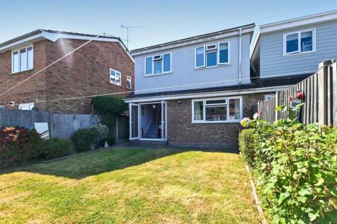 Canvey Island, SS8 - property photo