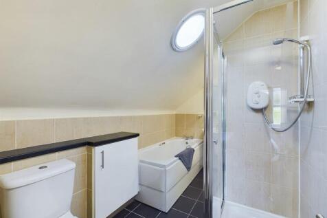 Katie's Corner Bathroom