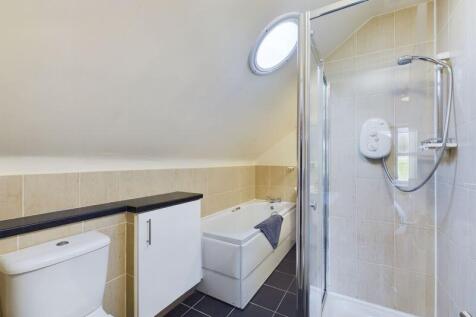 Katie's Corner Bathroom