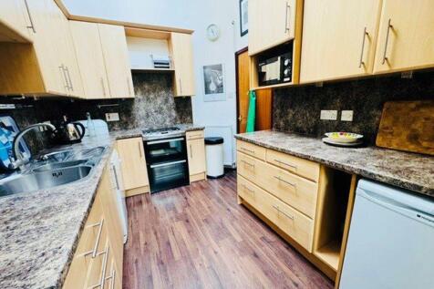 23 Roan Mews, Macclesfield, SK11 7AZ photo 3