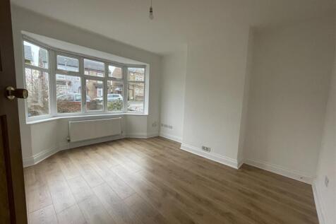 Littledale Street, Kempston, Bedford photo 3