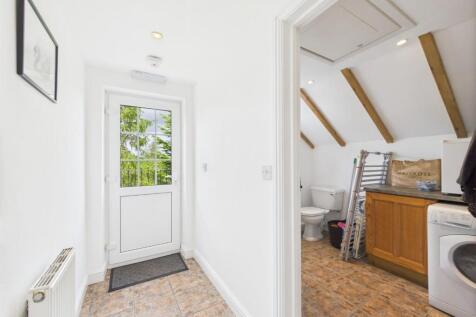 Granary Annexe - Hall/Utility