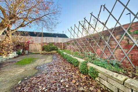 West Road - Garden .jpg