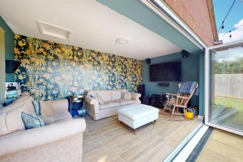 Partial Garage Conversion - Family Room/Home Offic