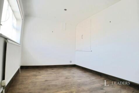 Clover Road, Market Deeping, Peterborough, PE6 photo 5