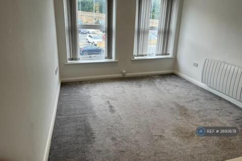 Gooder St, Brighouse, HD6 photo 3