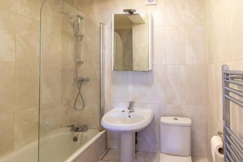 Gregorys, 9 Anstey Road, Alton, Hampshire, GU34 photo 4