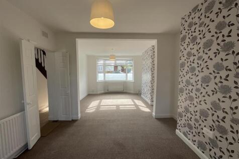 Grange Drive, Glen Parva photo 5