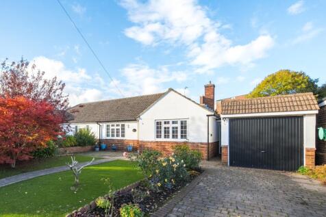 5 bed detached - Mountview Road, Esher, KT10 image 23