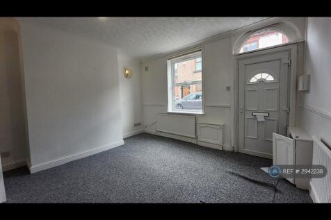 Grosvenor St, Rochdale, OL11 photo 3