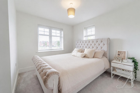 Bedroom 2.png