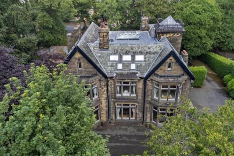 Upper Sky D.04.Photoneg.co.uk.jpg