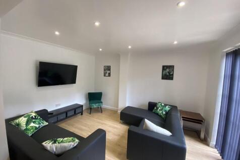 Moorhen Way, Loughborough photo 3