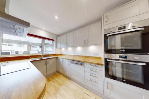 Barnmead, Haywards Heath, RH16 photo 3