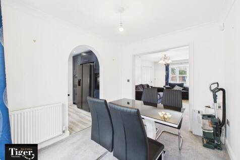 CAM03440G0-PR0412...