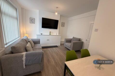 1 Bedroom House in LL57 1AU