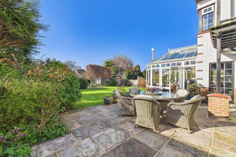 Private Garden