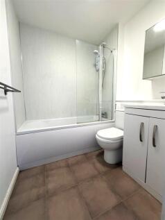 Bathroom.jpeg