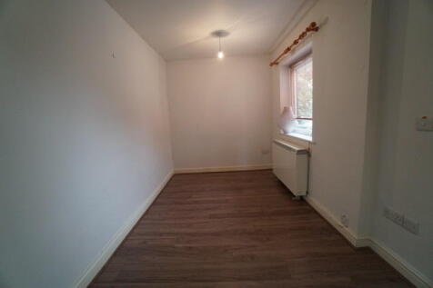 Chester Road, Ellesmere Port, Cheshire, CH65 photo 3