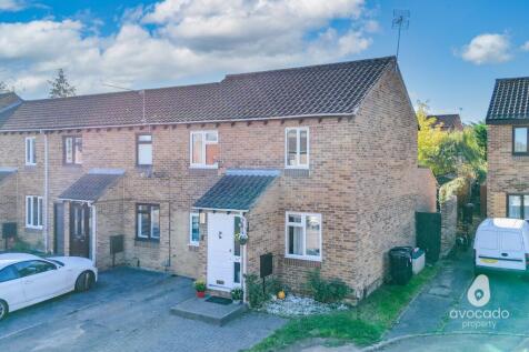 Reading, RG6 - property photo