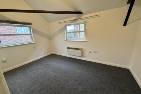 Cullen Mill, Braintree Road, Witham, Essex photo 5