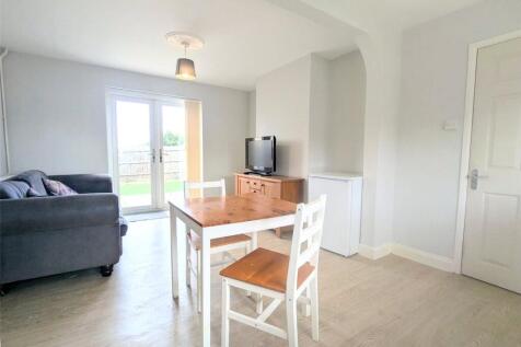Chipperfield Drive, Kingswood, BS15 photo 4