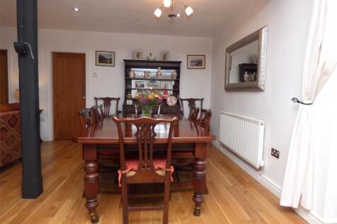 Open Plan Dining Roo