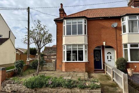 3 Bedroom End Terrace For Sale