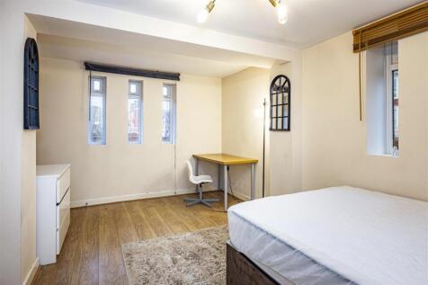 Flat1ThePoint-12.jpg