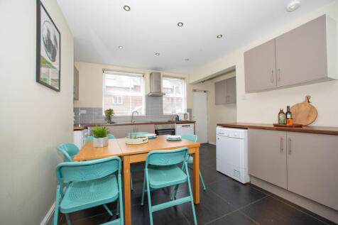 65 Headingley Avenue, Headingley, Leeds, LS6 3ER photo 4