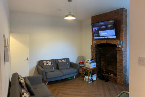 Raglan Street, Hull photo 3