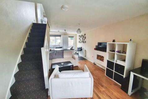 Dawes Close, Stoke photo 3