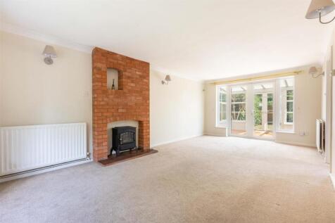 5 Stonehill Croft 3.jpg